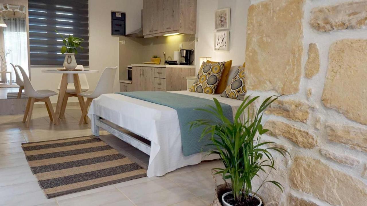 Studio Eleni - Oasis Holiday Houses Kokkinos Pirgos Esterno foto